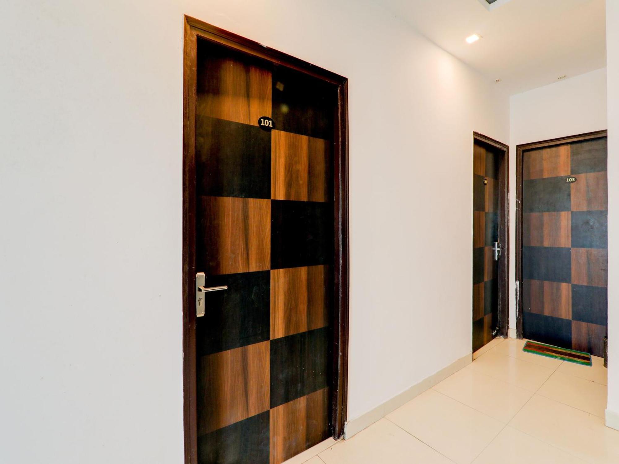 Super Collection O Kiara Guest House Lucknow Dış mekan fotoğraf